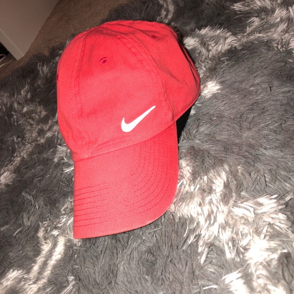 Nike Accessories - NIKE hat!